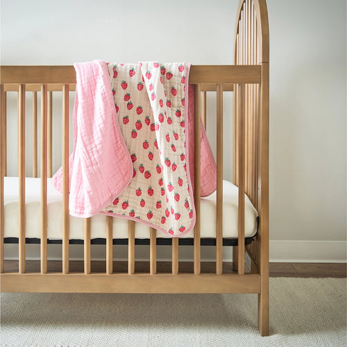 Itzy Strawberries Blanket