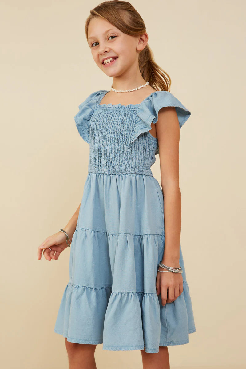 Smocked Detail Ruffled Sleeveless Tencel Dress